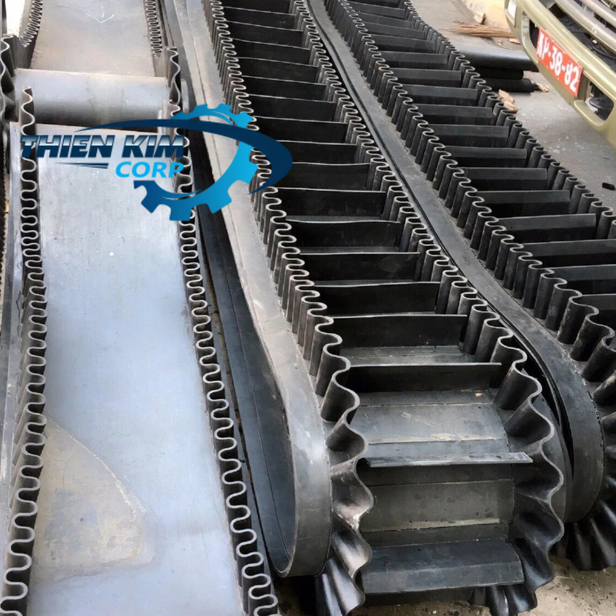 bang-tai-cao-su-dan-tai-beo.webp Băng tải cao su dán tai bèo - Ảnh 1